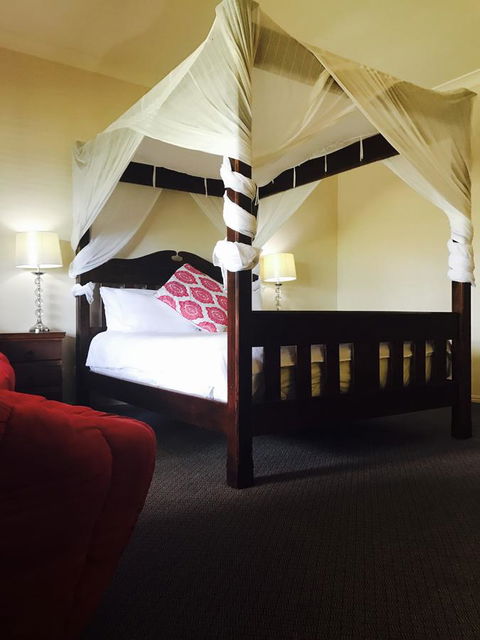 The Bearded Dragon Boutique Hotel - New Castle Holiday 36