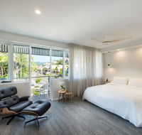 Heart Hotel and Gallery Whitsundays - New Castle Holiday