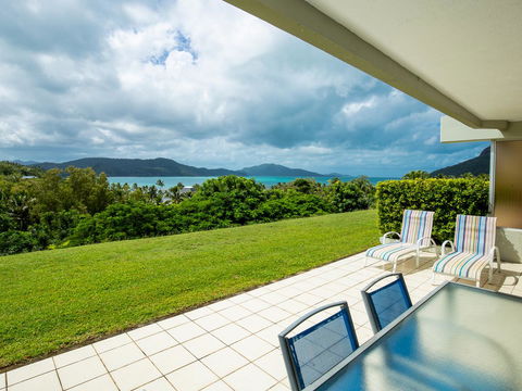 Beach Lodges - New Castle Holiday 24