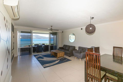Beach Lodges - New Castle Holiday 2