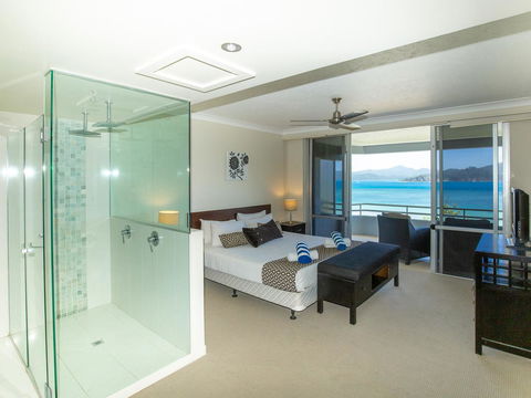 Beach Lodges - New Castle Holiday 3