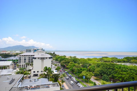Pacific Hotel Cairns - New Castle Holiday 7