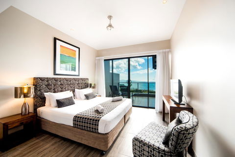 Whitsunday Reflections - New Castle Holiday 19