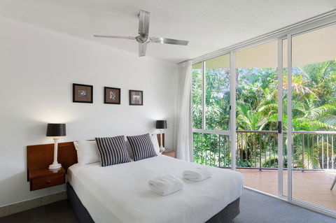 Noosa Tropicana - New Castle Holiday 37