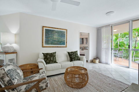 Noosa Tropicana - New Castle Holiday 5