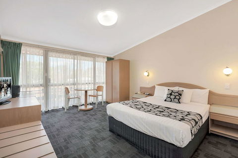 Econo Lodge Toowoomba Motel & Events Centre - New Castle Holiday 1