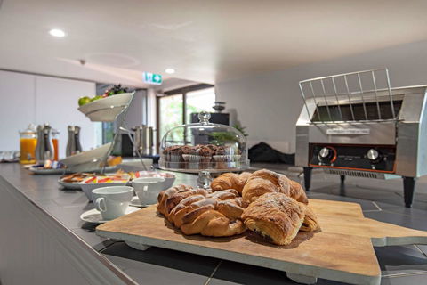 Econo Lodge Toowoomba Motel & Events Centre - New Castle Holiday 7