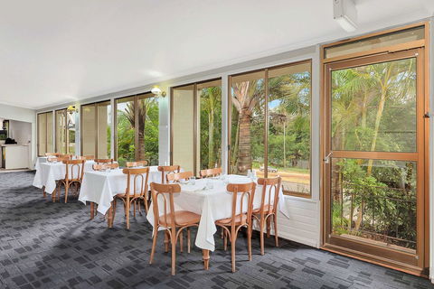 Econo Lodge Toowoomba Motel & Events Centre - New Castle Holiday 24