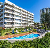 Surfers Chalet - New Castle Holiday