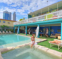 Backpackers In Paradise Resort - New Castle Holiday