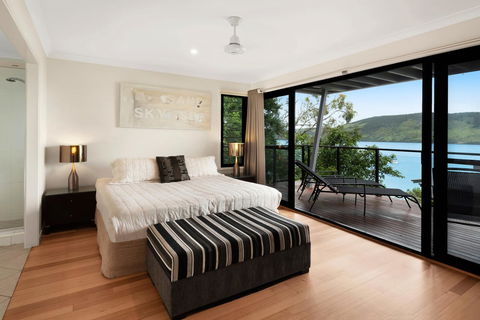 Shorelines - New Castle Holiday 4