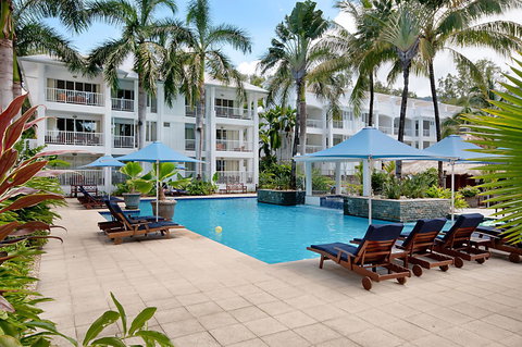Palm Cove Paradise - Couples Spa Beach Getaway - New Castle Holiday 18
