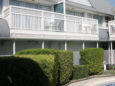 Dalby Manor Motor Inn - New Castle Holiday 18