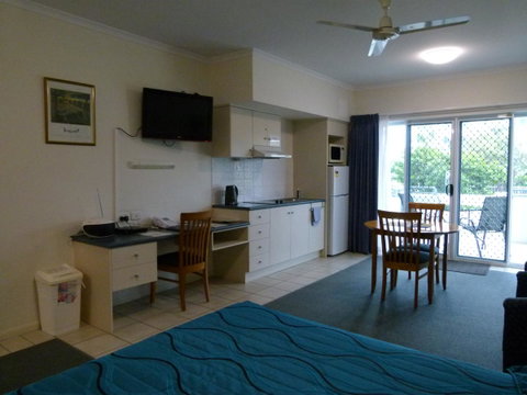 Madison Ocean Breeze Apartments - New Castle Holiday 22
