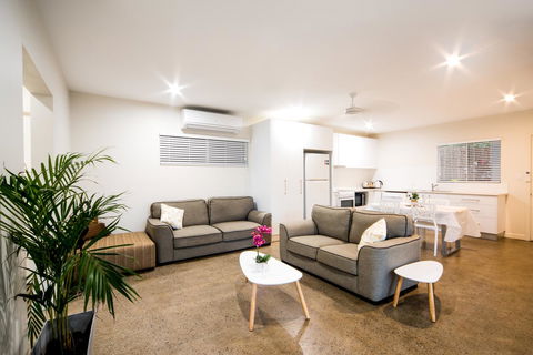 Whitsunday Luxury Homes - New Castle Holiday 30