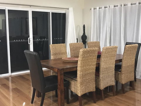 Whitsunday Luxury Homes - New Castle Holiday 35
