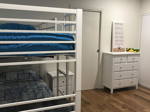 Whitsunday Luxury Homes - New Castle Holiday 36