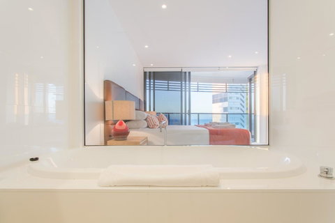 Oracle Resort Broadbeach - Gclr - New Castle Holiday 11