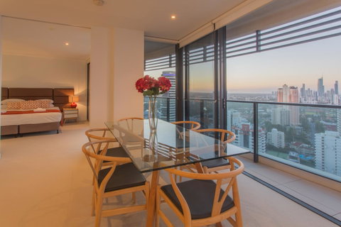Oracle Resort Broadbeach - Gclr - New Castle Holiday 10