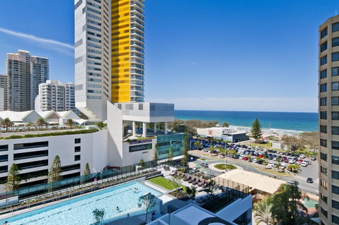 Oracle Resort Broadbeach - Gclr - New Castle Holiday 1