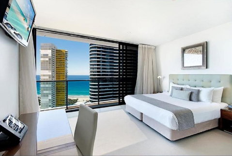 Oracle Resort Broadbeach - Gclr - New Castle Holiday 5