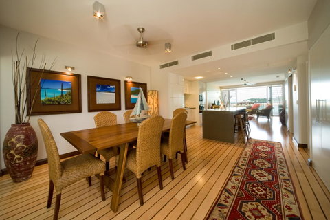 The Boathouse Apartments - New Castle Holiday 7