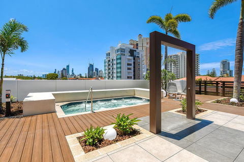 Qube Broadbeach - New Castle Holiday 27