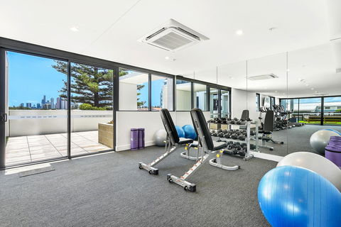 Qube Broadbeach - New Castle Holiday 32