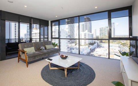 Qube Broadbeach - New Castle Holiday 14