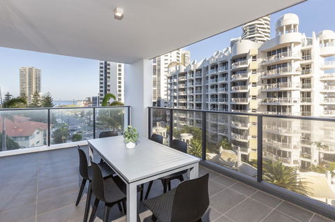 Qube Broadbeach - New Castle Holiday 41