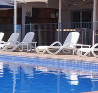 Airlie Whitsunday Terraces Resort - New Castle Holiday
