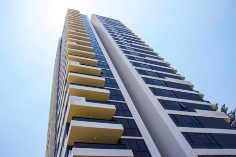 Synergy Broadbeach - Official - New Castle Holiday 17