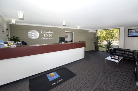 Comfort Inn Grammar View - New Castle Holiday 3