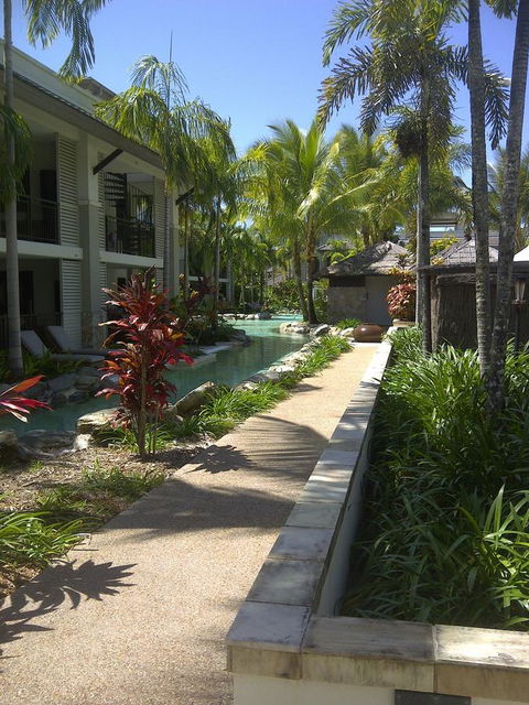 Penthouse 239 At See Temple Port Douglas - New Castle Holiday 25