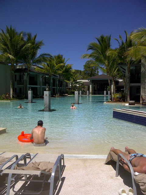Penthouse 239 At See Temple Port Douglas - New Castle Holiday 26