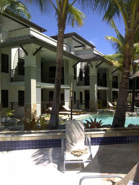 Penthouse 239 At See Temple Port Douglas - New Castle Holiday 0