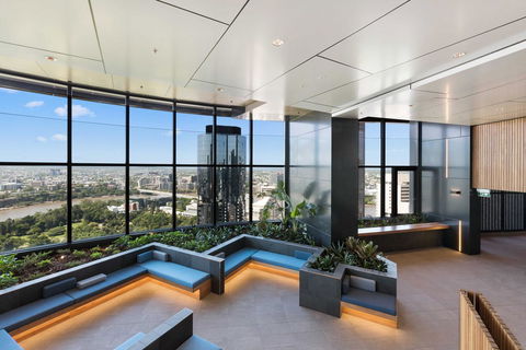 Brisbane Skytower By CLLIX - New Castle Holiday 1