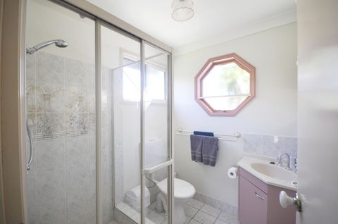 Bribie Island Canal Holiday Destination! - New Castle Holiday 10