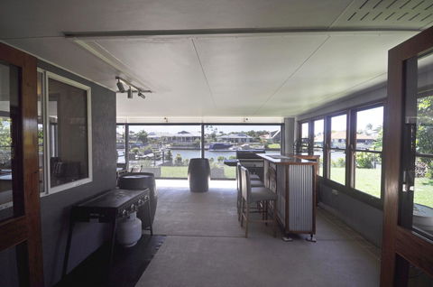 Bribie Island Canal Holiday Destination! - New Castle Holiday 21