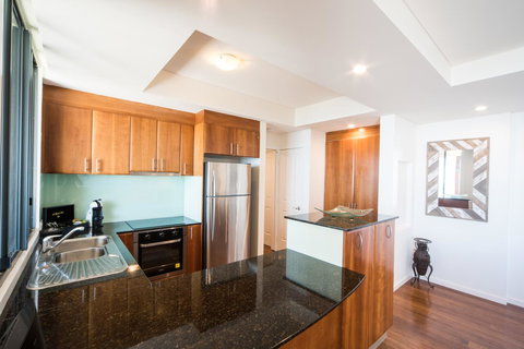 Pinnacles - New Castle Holiday 7