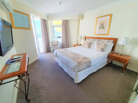 Broadbeach Holiday Apartments - New Castle Holiday 14