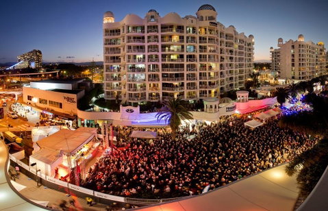 Broadbeach Holiday Apartments - New Castle Holiday 39