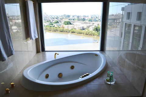 Stamford Plaza Brisbane - New Castle Holiday 41