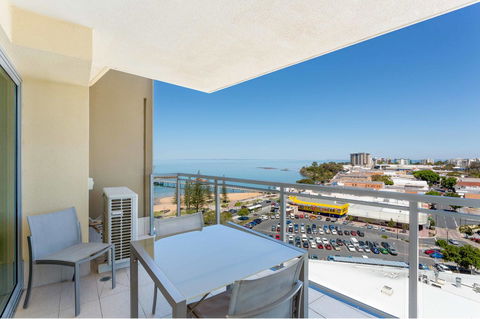 Proximity Waterfront Apartments - New Castle Holiday 31