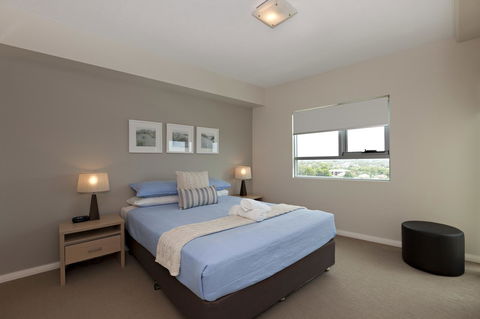 Proximity Waterfront Apartments - New Castle Holiday 29