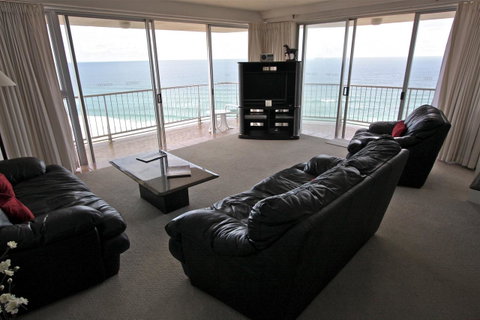 Talisman Apartments - New Castle Holiday 16
