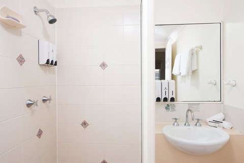 Park Regis Anchorage - New Castle Holiday 9