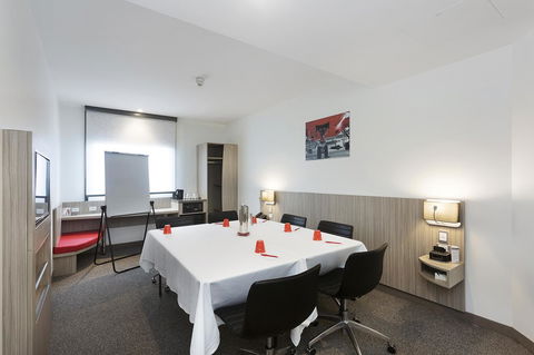 Ibis Mackay - New Castle Holiday 40
