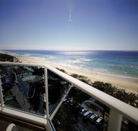 Grosvenor Beachfront Apartments - New Castle Holiday