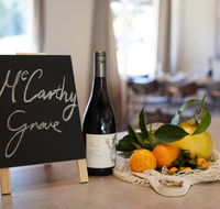 McCarthy Grove Maleny - New Castle Holiday